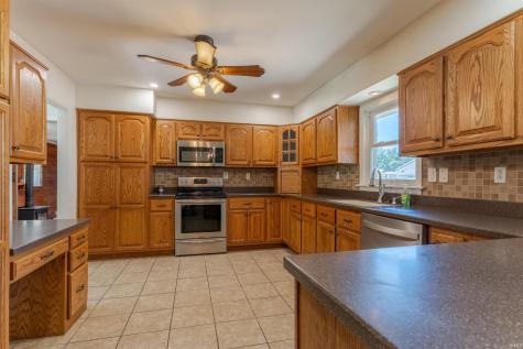 414 E Walnut Street Owensville IN 47665