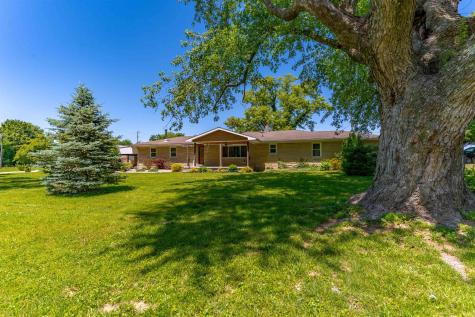 414 E Walnut Street Owensville IN 47665