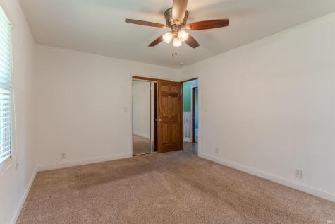 414 E Walnut Street Owensville IN 47665