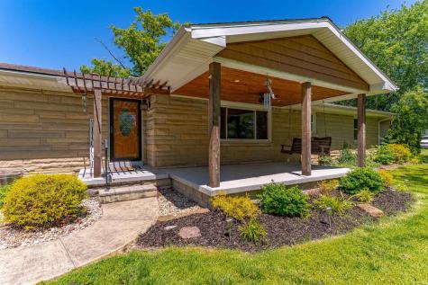414 E Walnut Street Owensville IN 47665