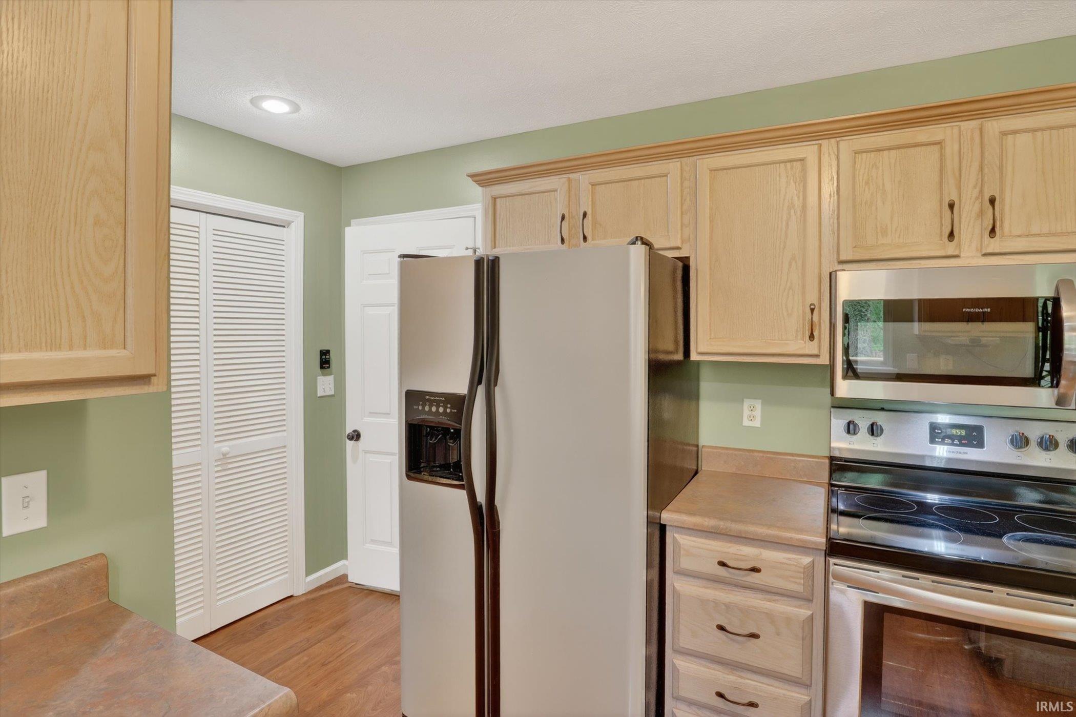 10106 Ashwood Forest Drive Osceola IN 46561