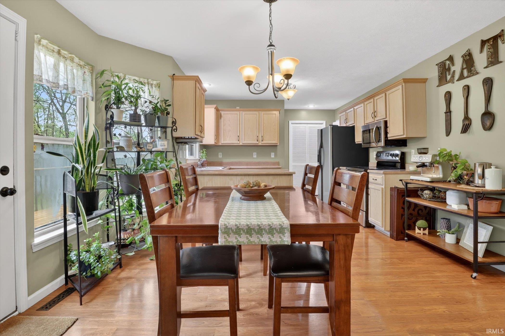 10106 Ashwood Forest Drive Osceola IN 46561