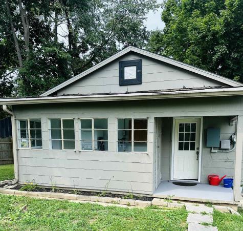 2908 Washington Avenue Bedford IN 47421