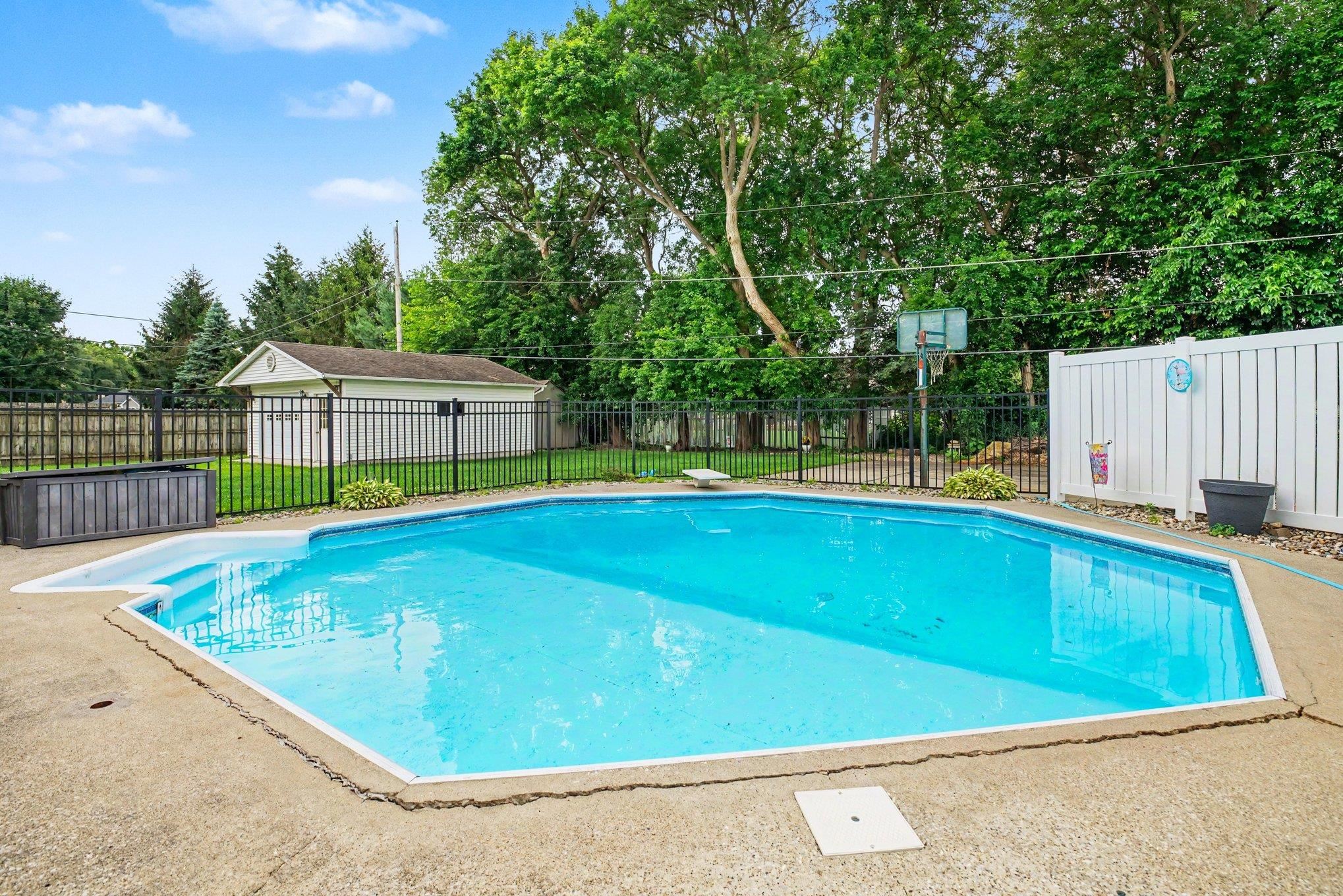 57363 Osage Drive Goshen IN 46528