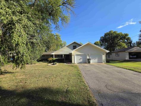 2017 Jackson Drive Vincennes IN 47591