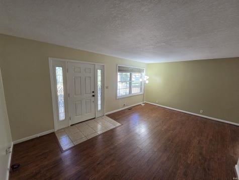 2017 Jackson Drive Vincennes IN 47591