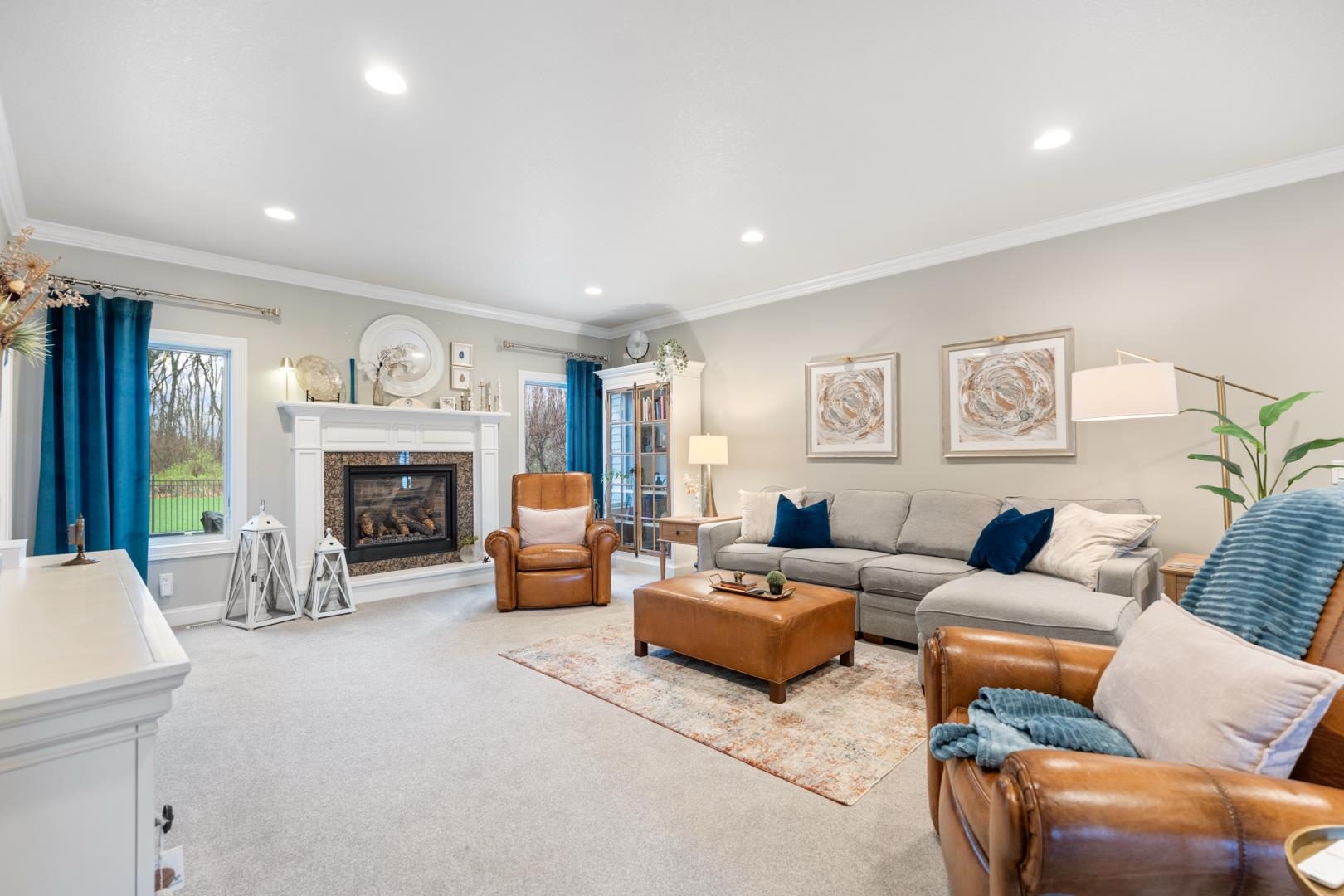 133 E Barrington Place Warsaw IN 46582