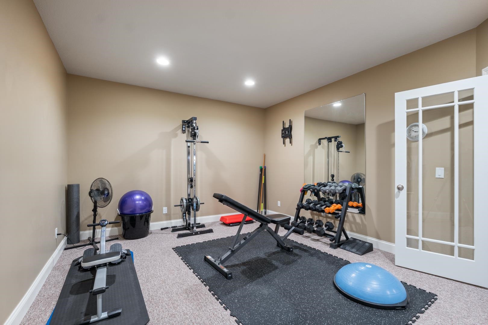 133 E Barrington Place Warsaw IN 46582