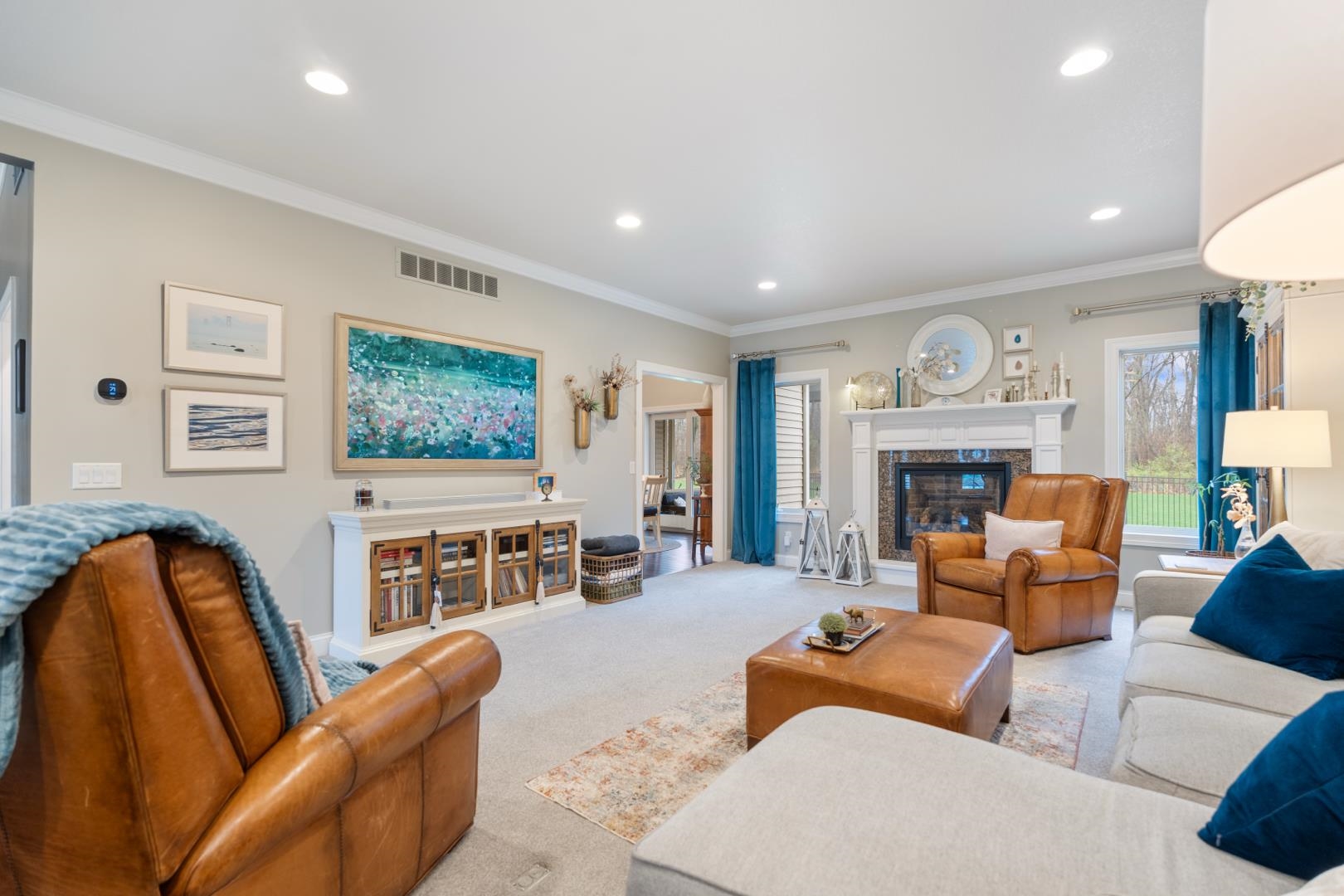 133 E Barrington Place Warsaw IN 46582