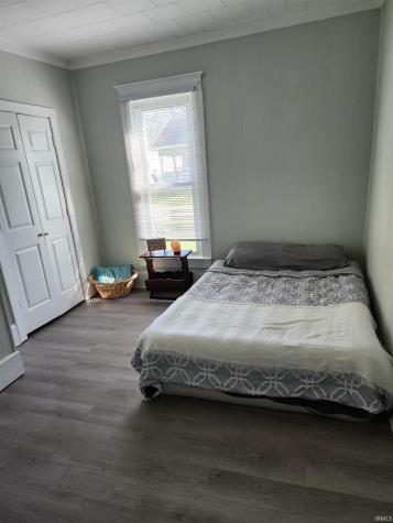 324 S Ohio Street Bicknell IN 47512