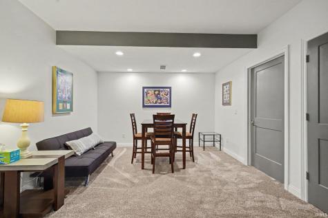 53440 Wallace Lane South Bend IN 46635