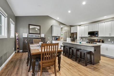 53440 Wallace Lane South Bend IN 46635