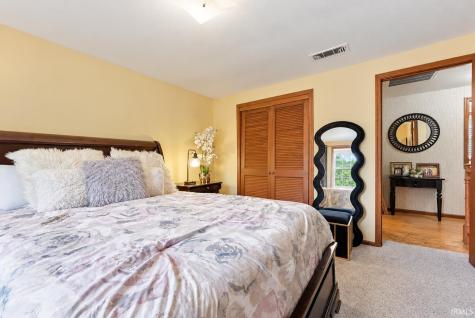 3330 Bristers Spring Run Fort Wayne IN 46815