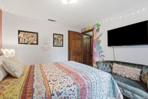 3330 Bristers Spring Run Fort Wayne IN 46815