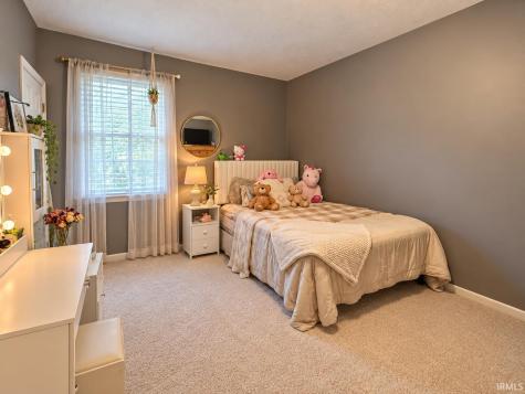 5704 N 300 W Sharpsville IN 46068