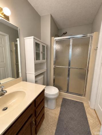 5704 N 300 W Sharpsville IN 46068
