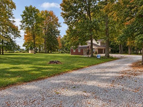 5704 N 300 W Sharpsville IN 46068