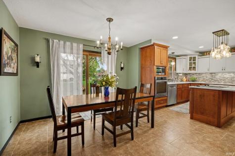 3803 Bent Oak Trail Elkhart IN 46517