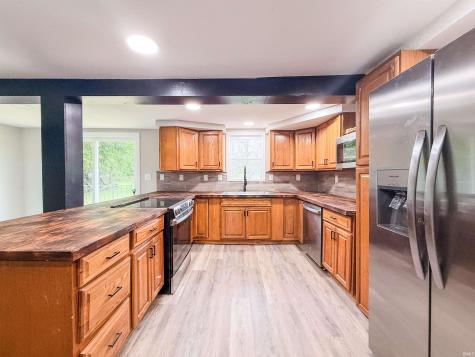 126 Maple Street Corunna IN 46730