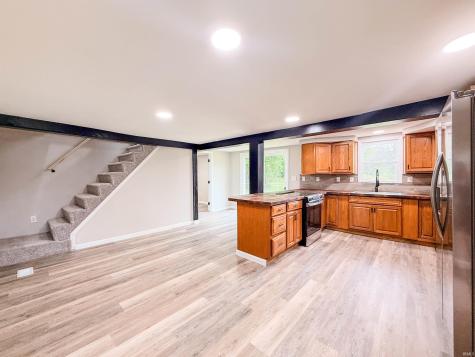 126 Maple Street Corunna IN 46730