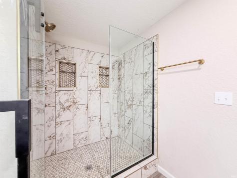 126 Maple Street Corunna IN 46730