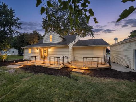 126 Maple Street Corunna IN 46730