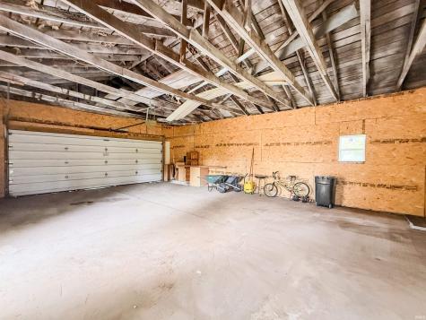 126 Maple Street Corunna IN 46730