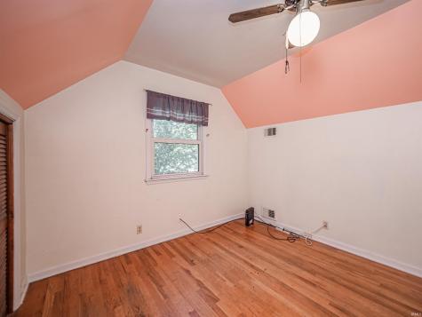 8103 Pine Creek Drive Evansville IN 47710