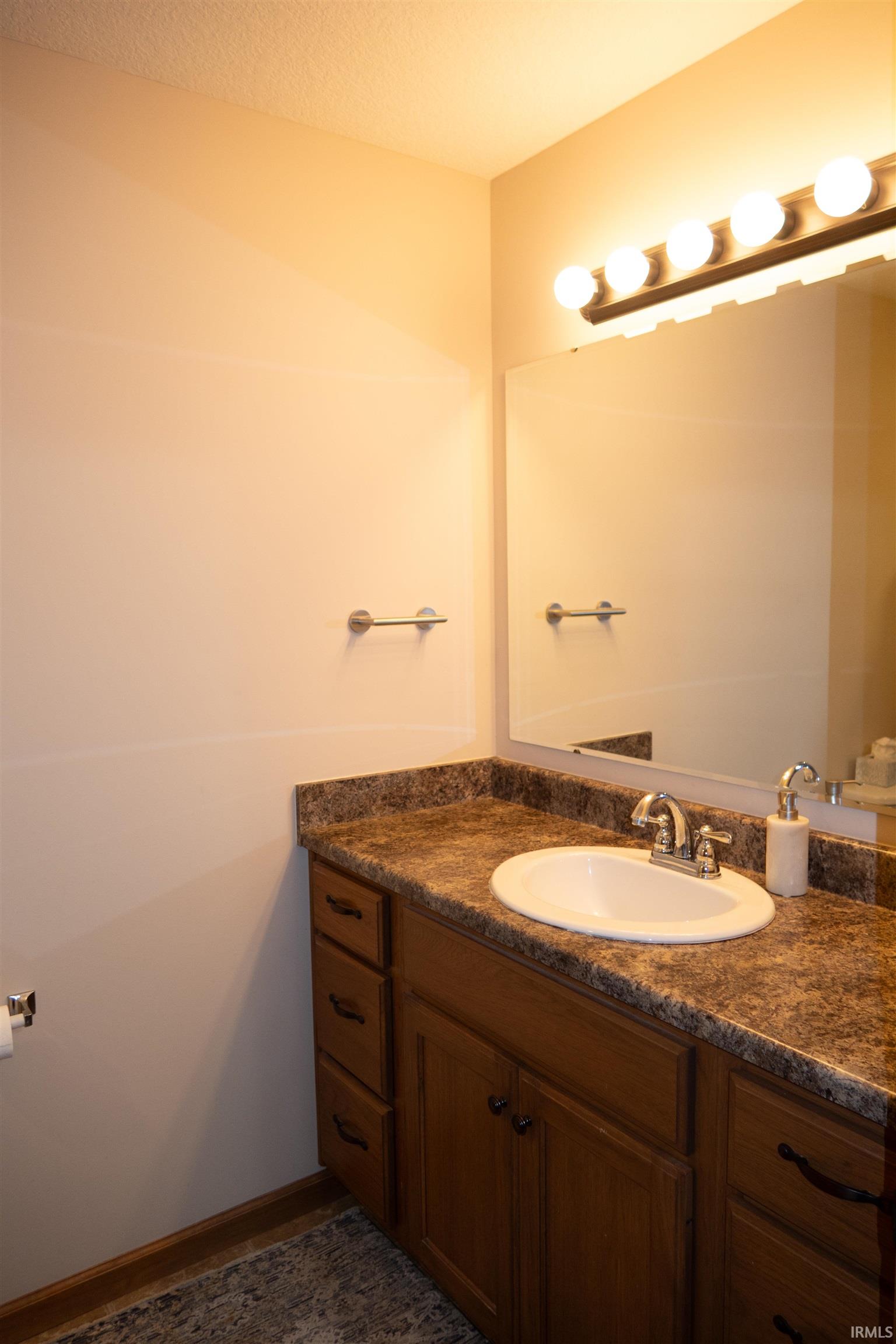 106 Tamarack Drive Wakarusa IN 46573