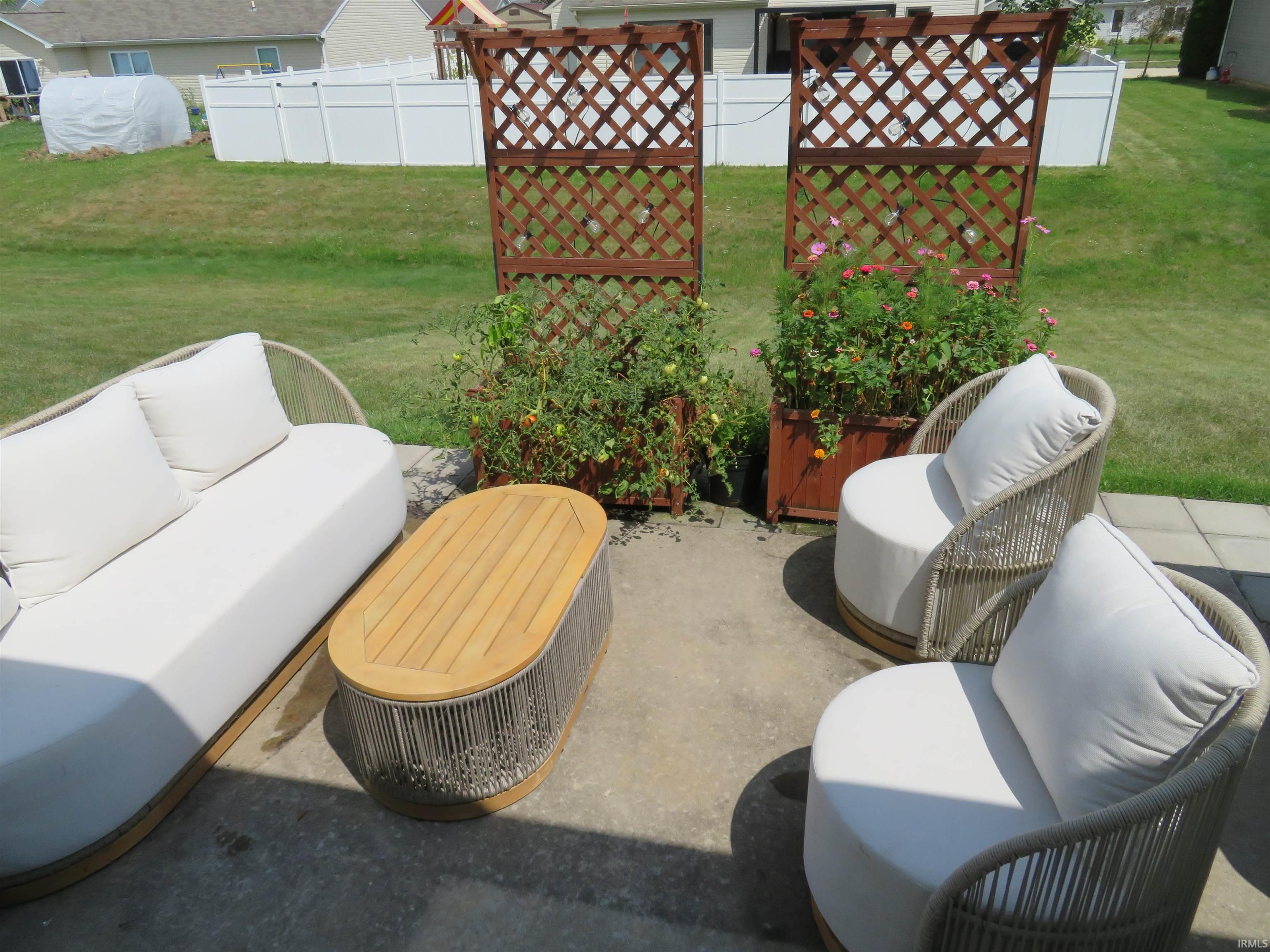 106 Tamarack Drive Wakarusa IN 46573