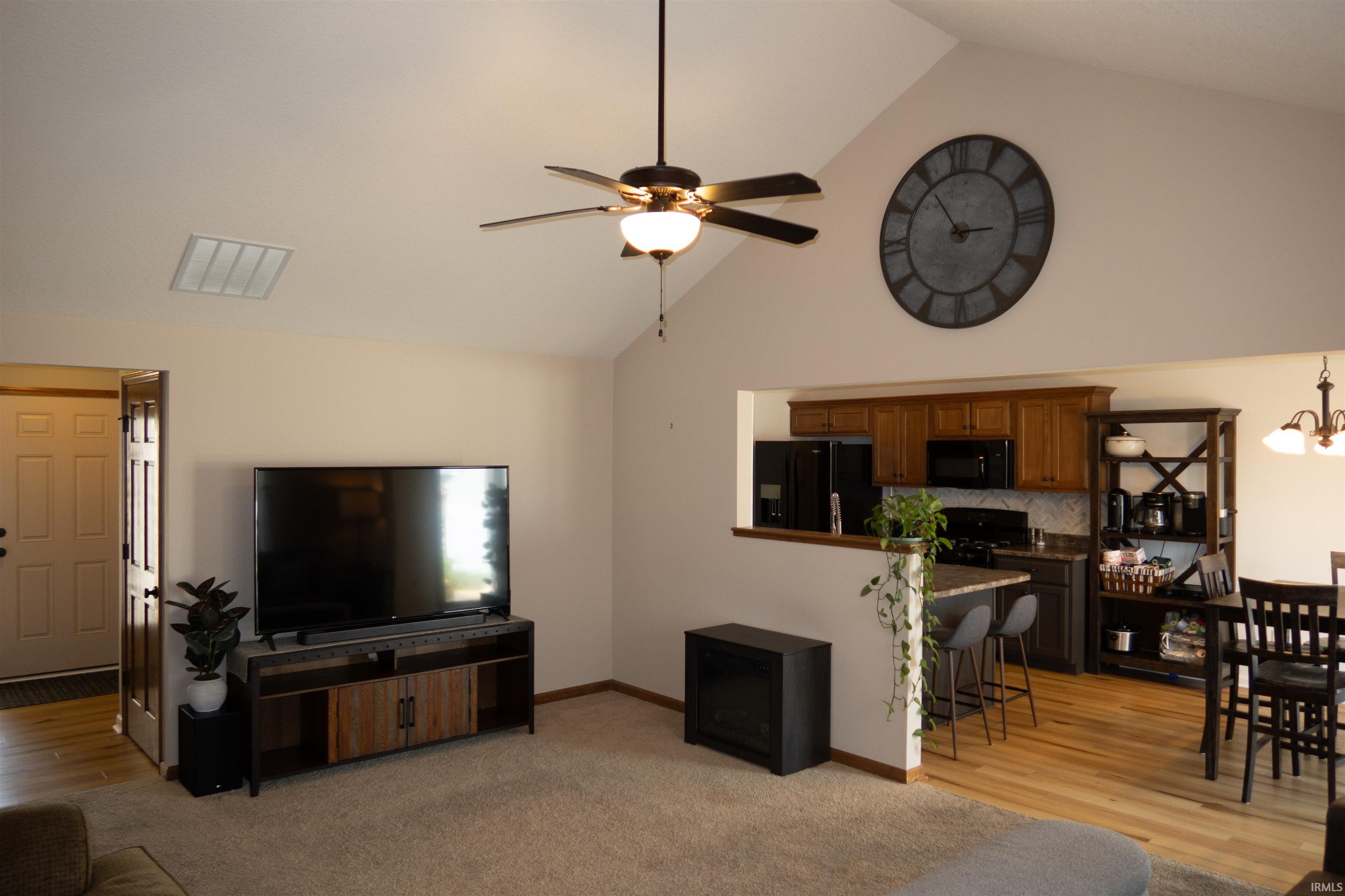 106 Tamarack Drive Wakarusa IN 46573