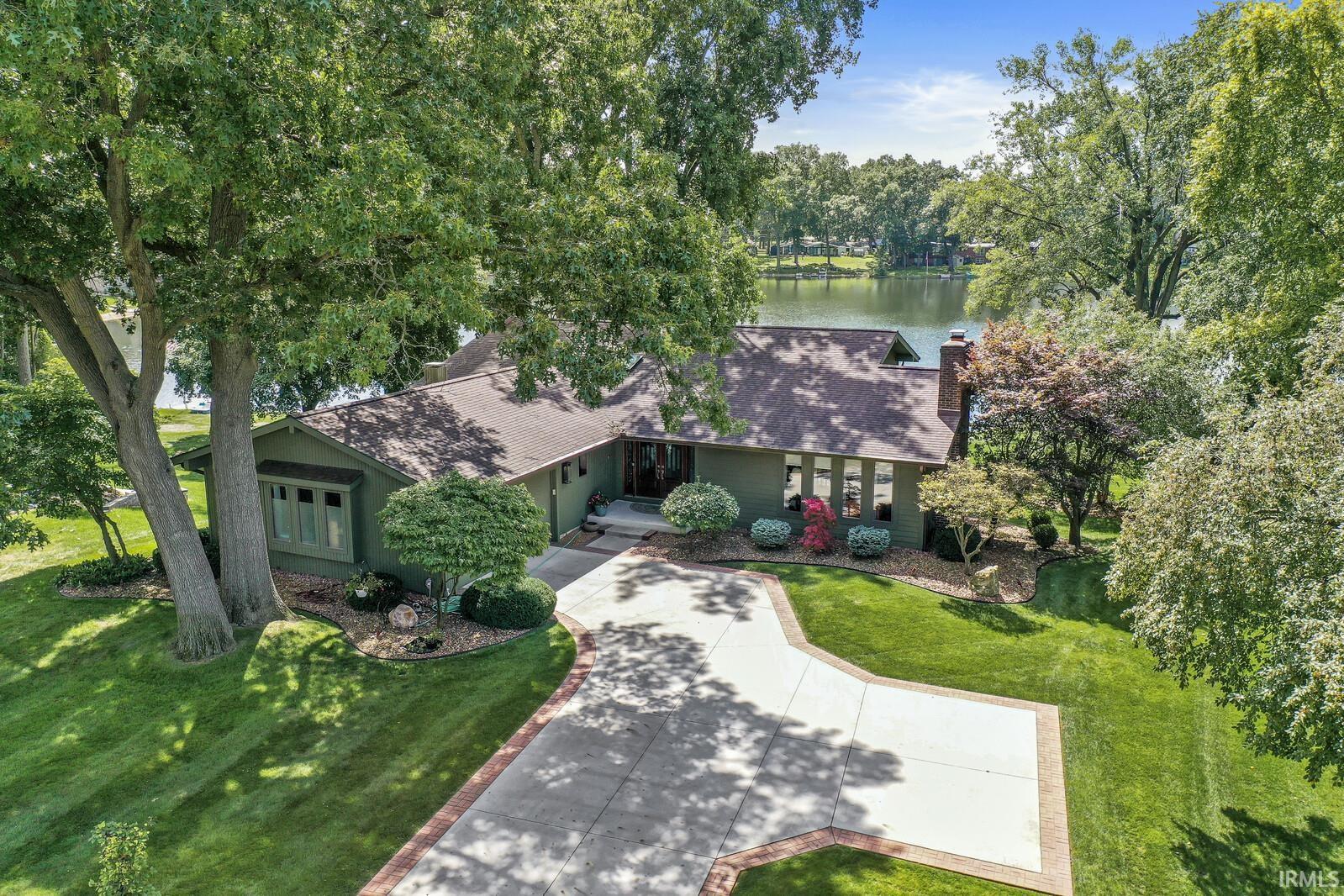 3303 N East Lake Drive Elkhart IN 46514