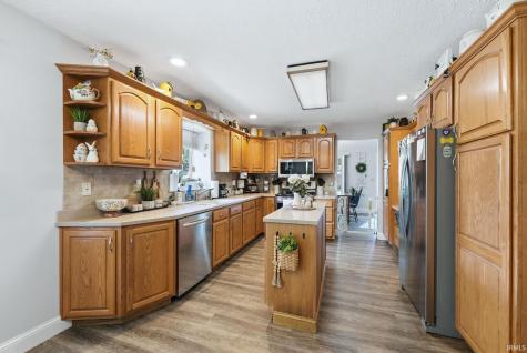 2913 S Scott Drive Yorktown IN 47396