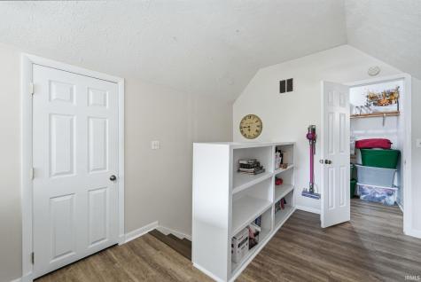 2913 S Scott Drive Yorktown IN 47396