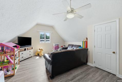 2913 S Scott Drive Yorktown IN 47396
