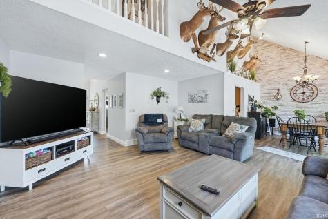 2913 S Scott Drive Yorktown IN 47396