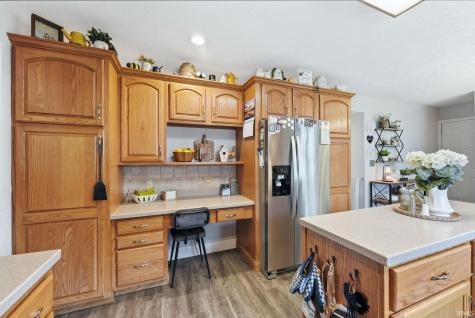 2913 S Scott Drive Yorktown IN 47396