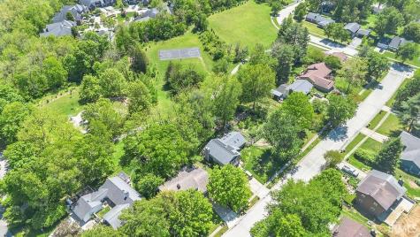 1639 S Sycamore Court Bloomington IN 47401