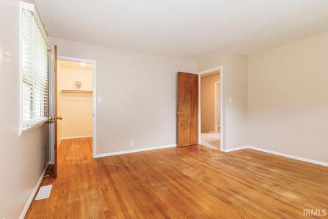 1125 N Bittersweet Lane Muncie IN 47304