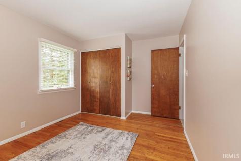 1125 N Bittersweet Lane Muncie IN 47304