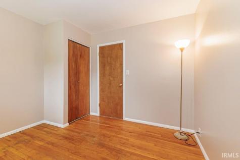 1125 N Bittersweet Lane Muncie IN 47304
