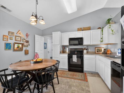 9516 Golden Oak Drive Fort Wayne IN 46835