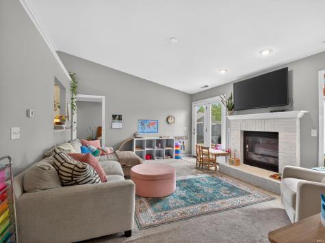 9516 Golden Oak Drive Fort Wayne IN 46835