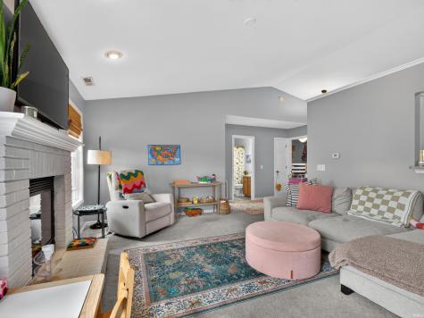 9516 Golden Oak Drive Fort Wayne IN 46835