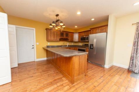 9578 E State Road 45 Road Unionville IN 47468
