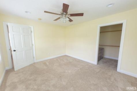 9578 E State Road 45 Road Unionville IN 47468