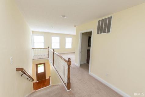 9578 E State Road 45 Road Unionville IN 47468