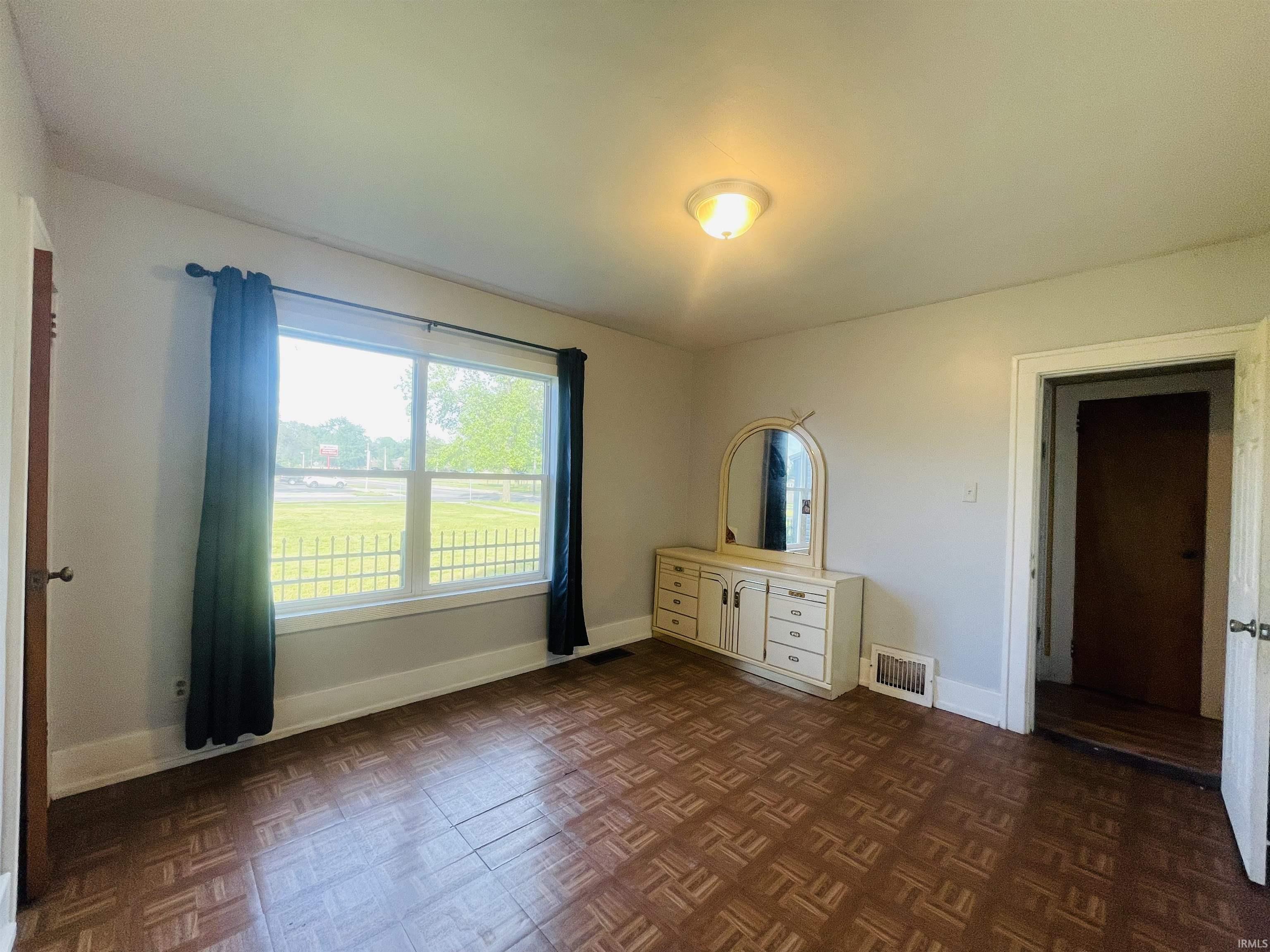 1024 E Beardsley Avenue Elkhart IN 46514