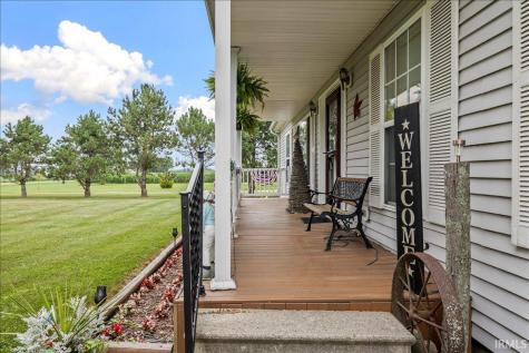 3577 S County Road 100 E Winchester IN 47394