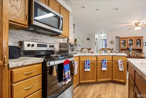 3577 S County Road 100 E Winchester IN 47394